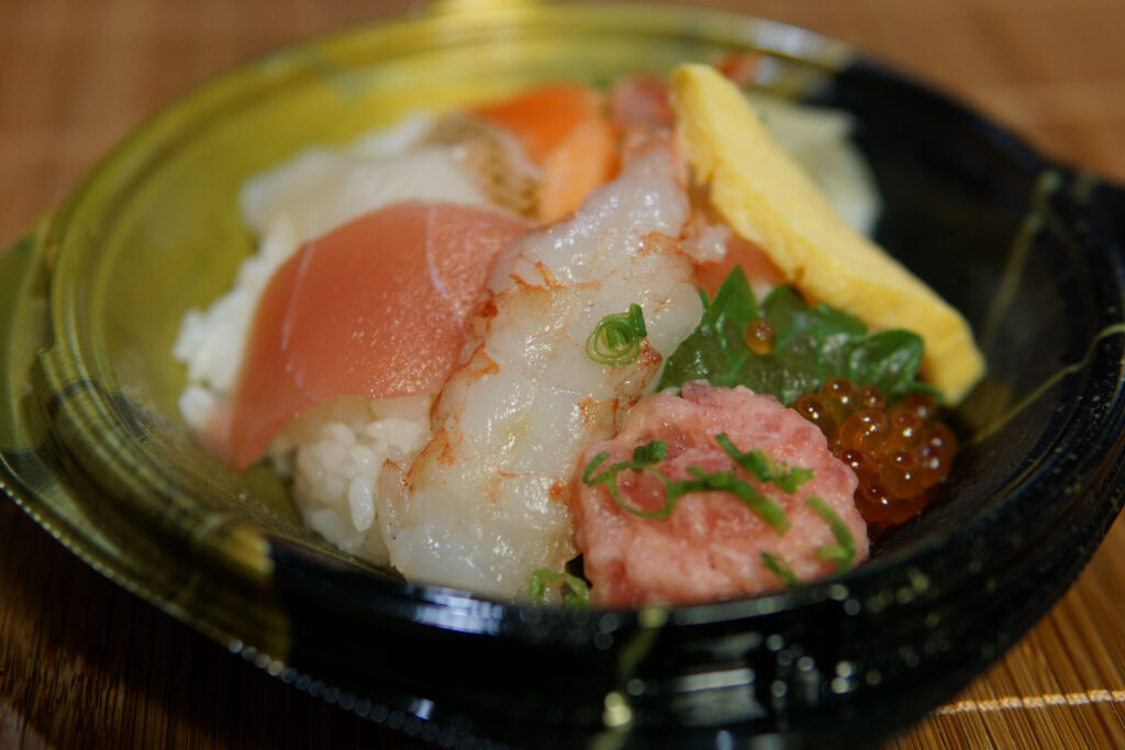 6種具材の海鮮丼