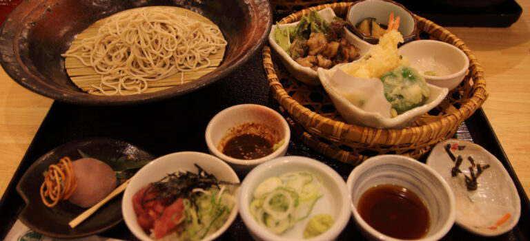 【年越しそば】生そばあずま