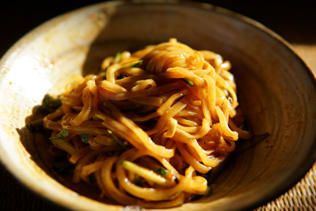 赤から焦がしにんにくまぜめんの素