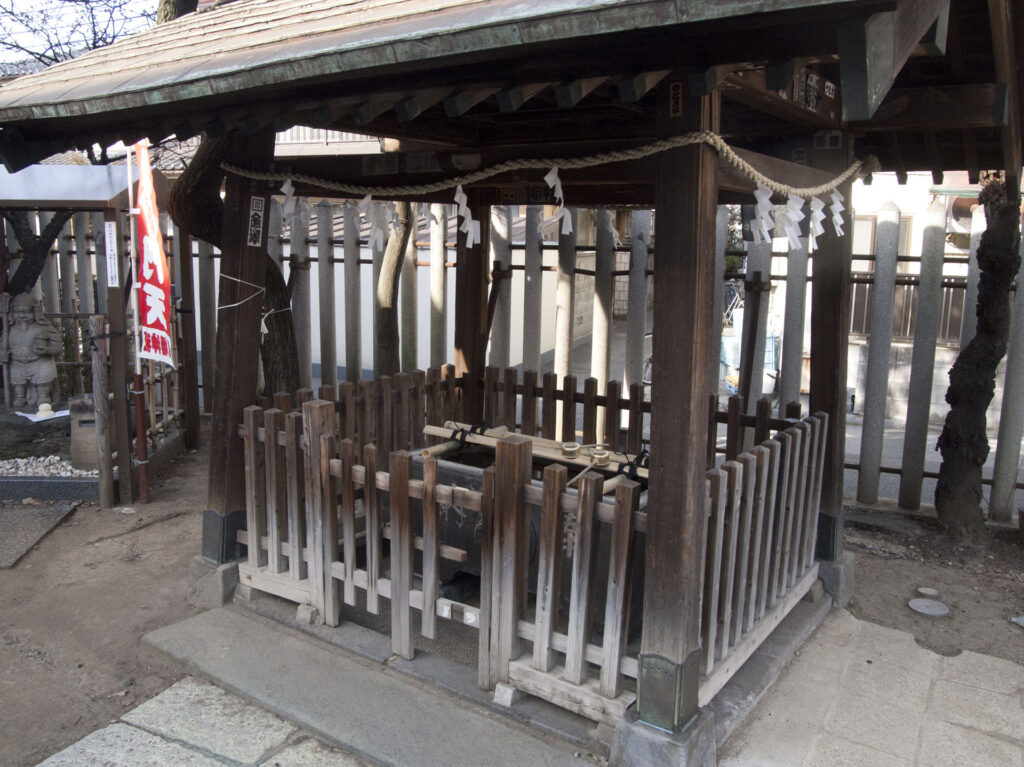 八幡神社 手水舎