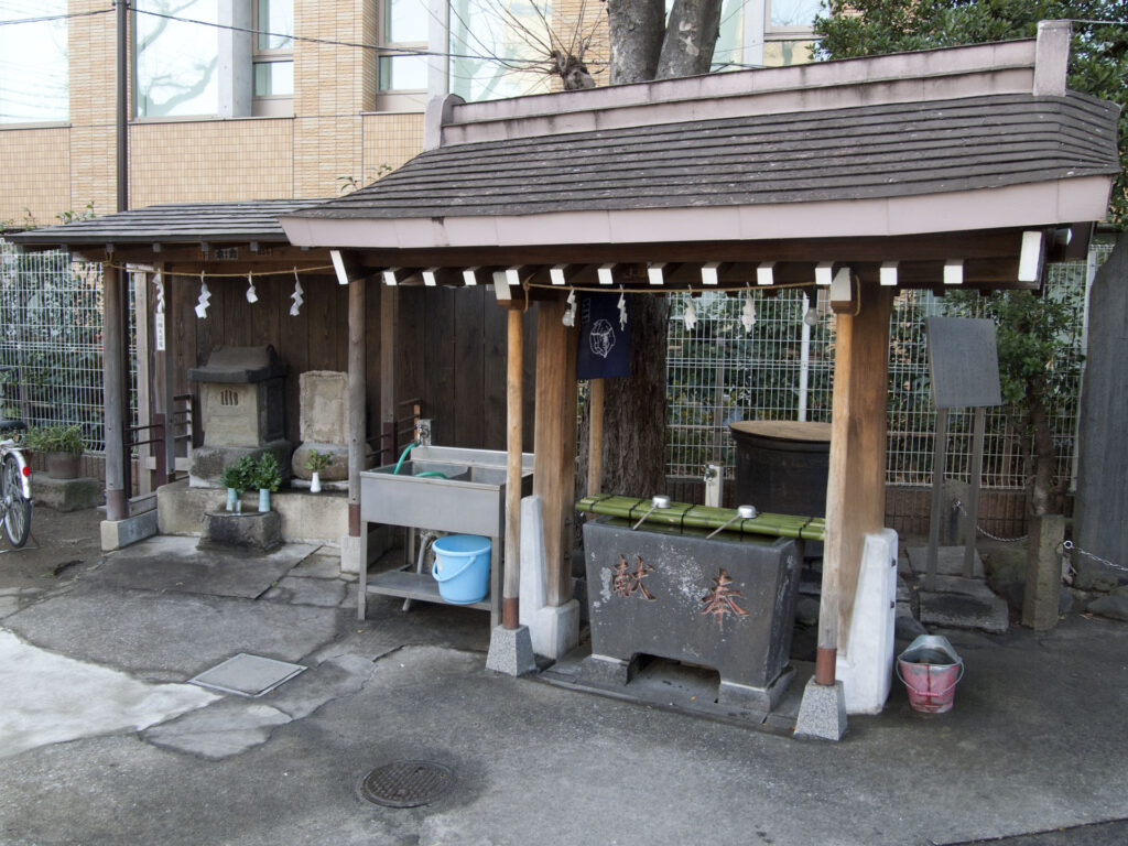 元宿神社 手水舎