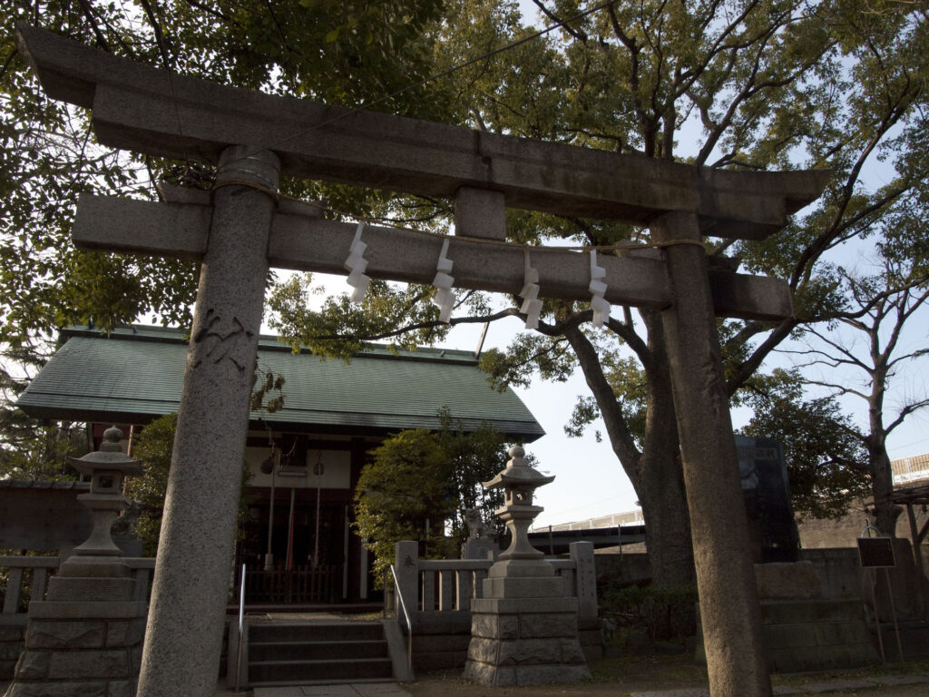 大川町氷川神社 鳥居