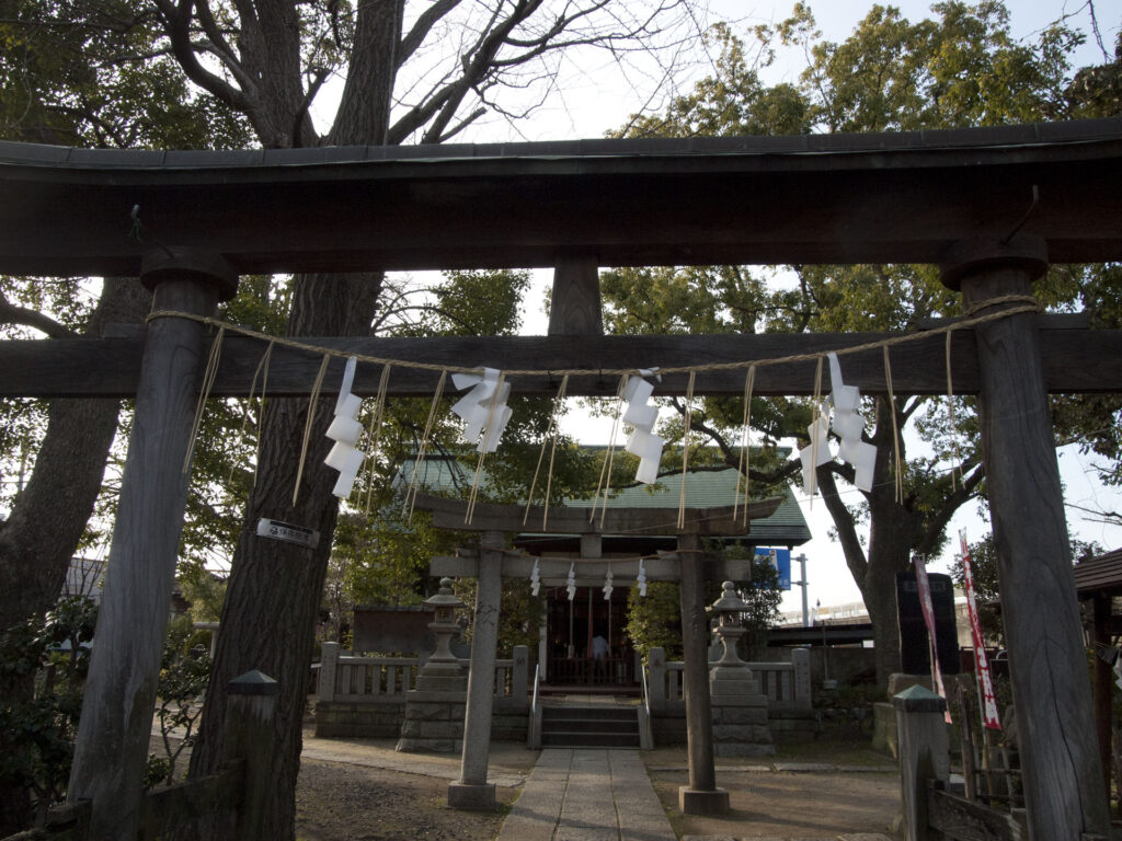 大川町氷川神社 鳥居