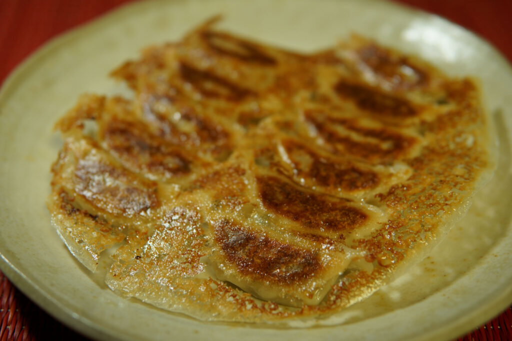 味の素 黒胡椒にんにく餃子