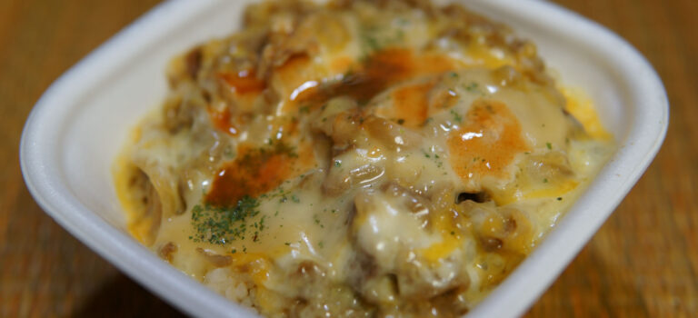 【すき家】ネットで話題の「チー牛」をついに体験