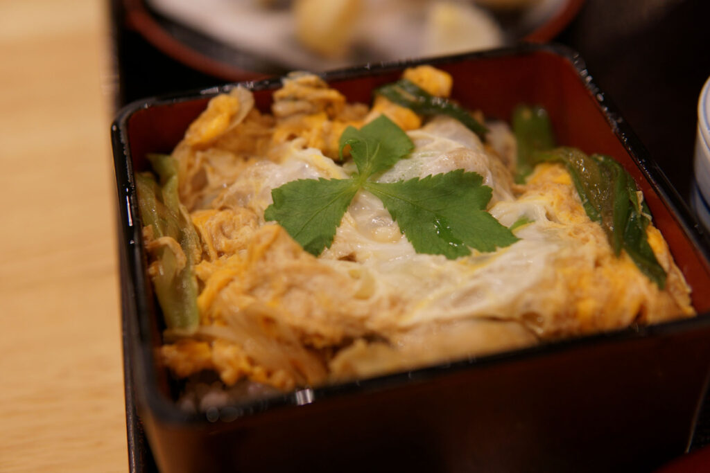 牡蠣とじ重